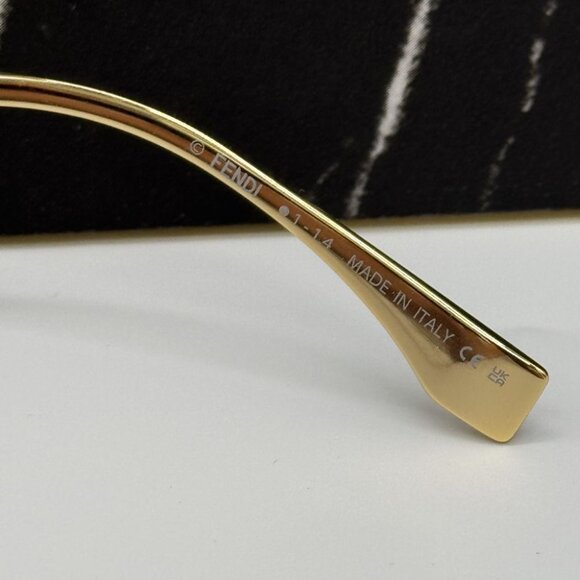 NEW FE40120I 01A FENDI SUNGLASSES SHINY BLACK WOMEN EYEWEAR FENDI - Picture 10 of 11